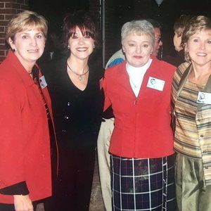 Meet your Posher, Marcia